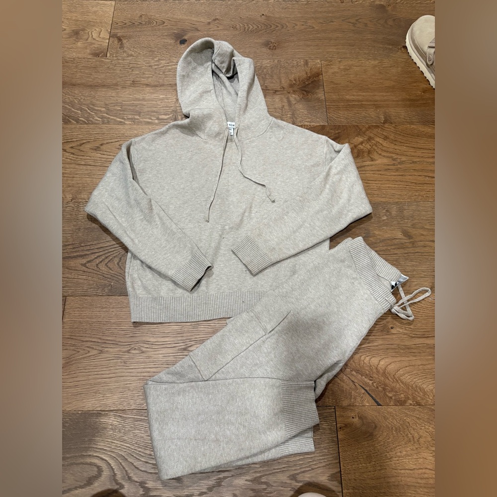 Hoodie and Cargo Jogger Sweater Match Set